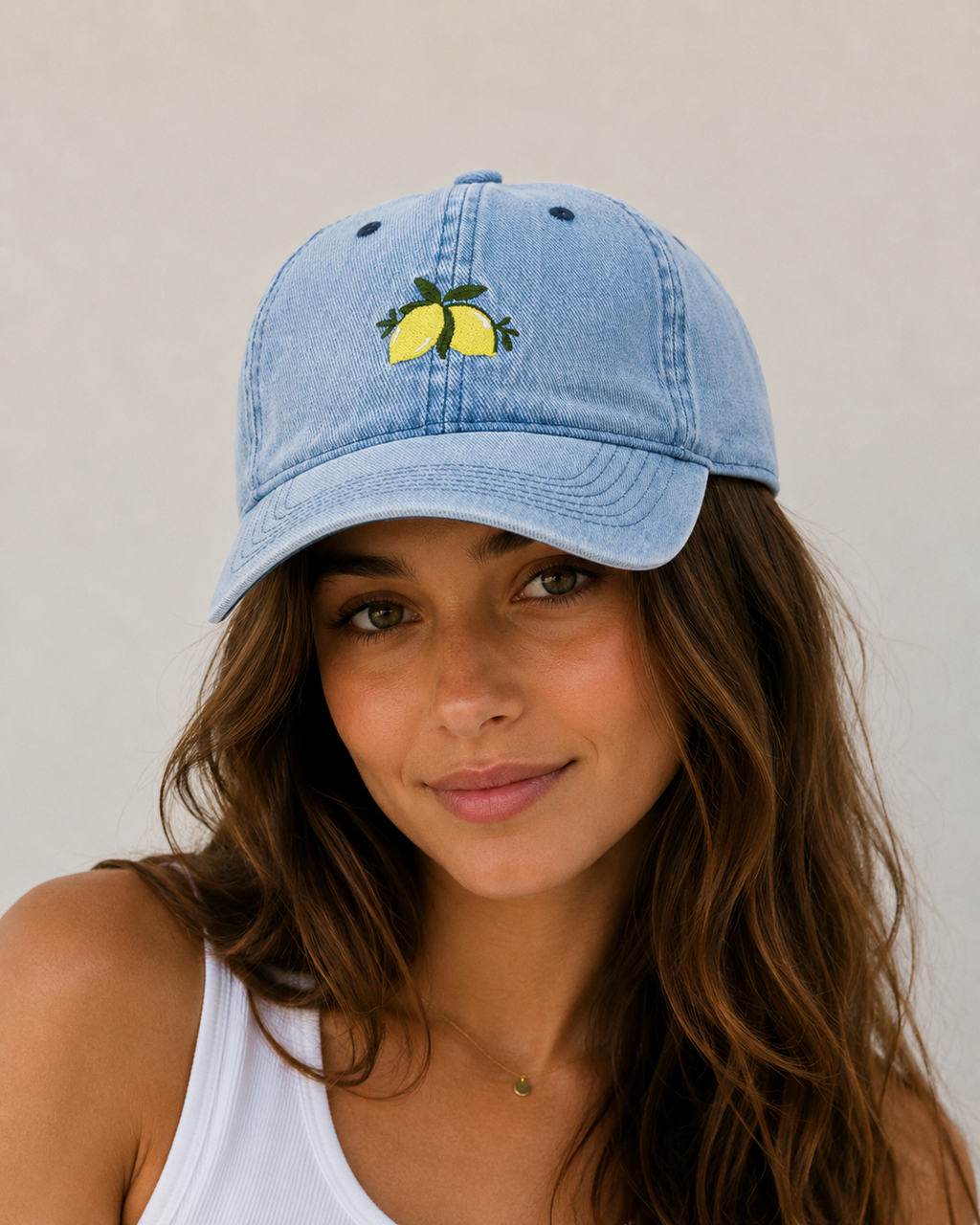 Casquette en coton avec broderie citrons