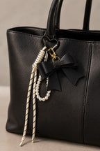 Grigri Sac & Porte-clé Nœud et Perles ÉLINE L'ATELIER