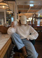 Pull femme en maille à manches ajourées FRIME