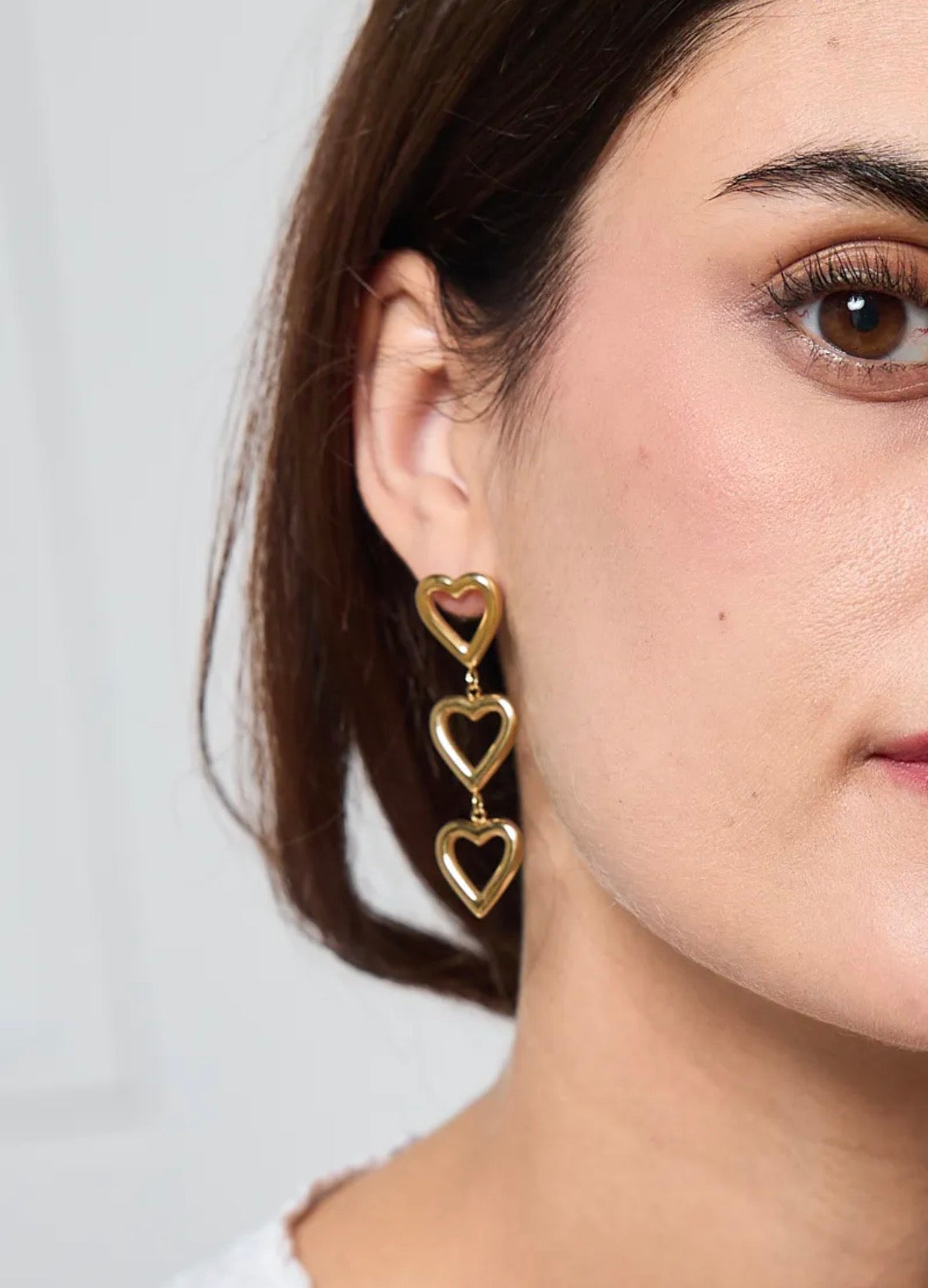 Boucles d'oreilles triple cœur pendantes BYREN | ÉLINE L'ATELIER