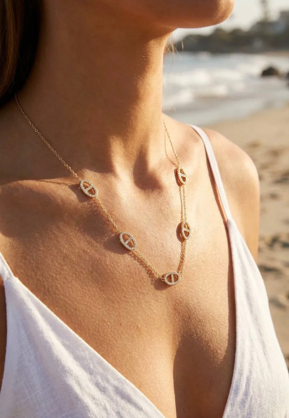 Collier doré à motifs ovales BIJOUX MYSTÈRES