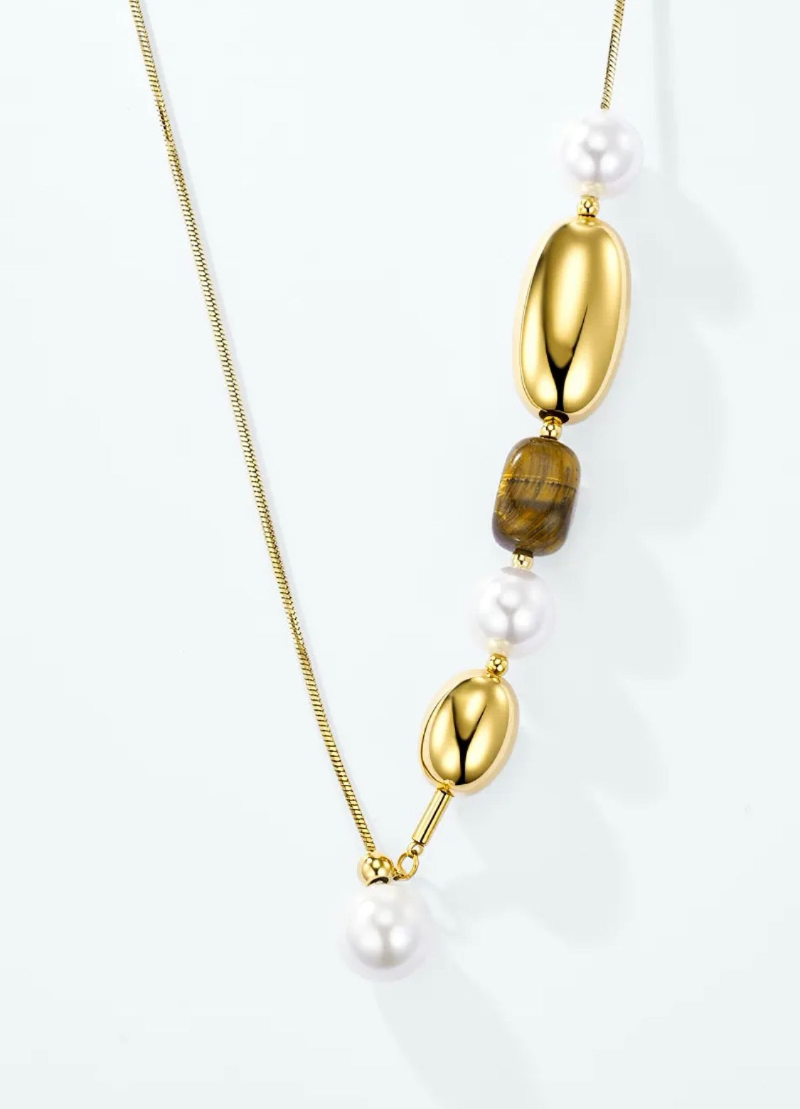 Collier asymétrique doré ÉLINE L’ATELIER