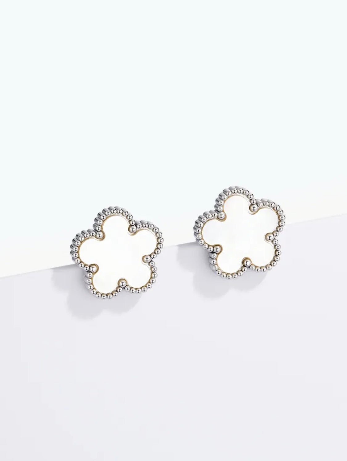 Boucles d’oreilles fleur ÉLINE L’ATELIER