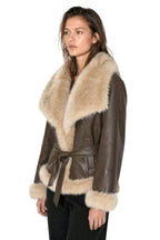 Manteau court femme en simili cuir ceinturé GALLANTRY