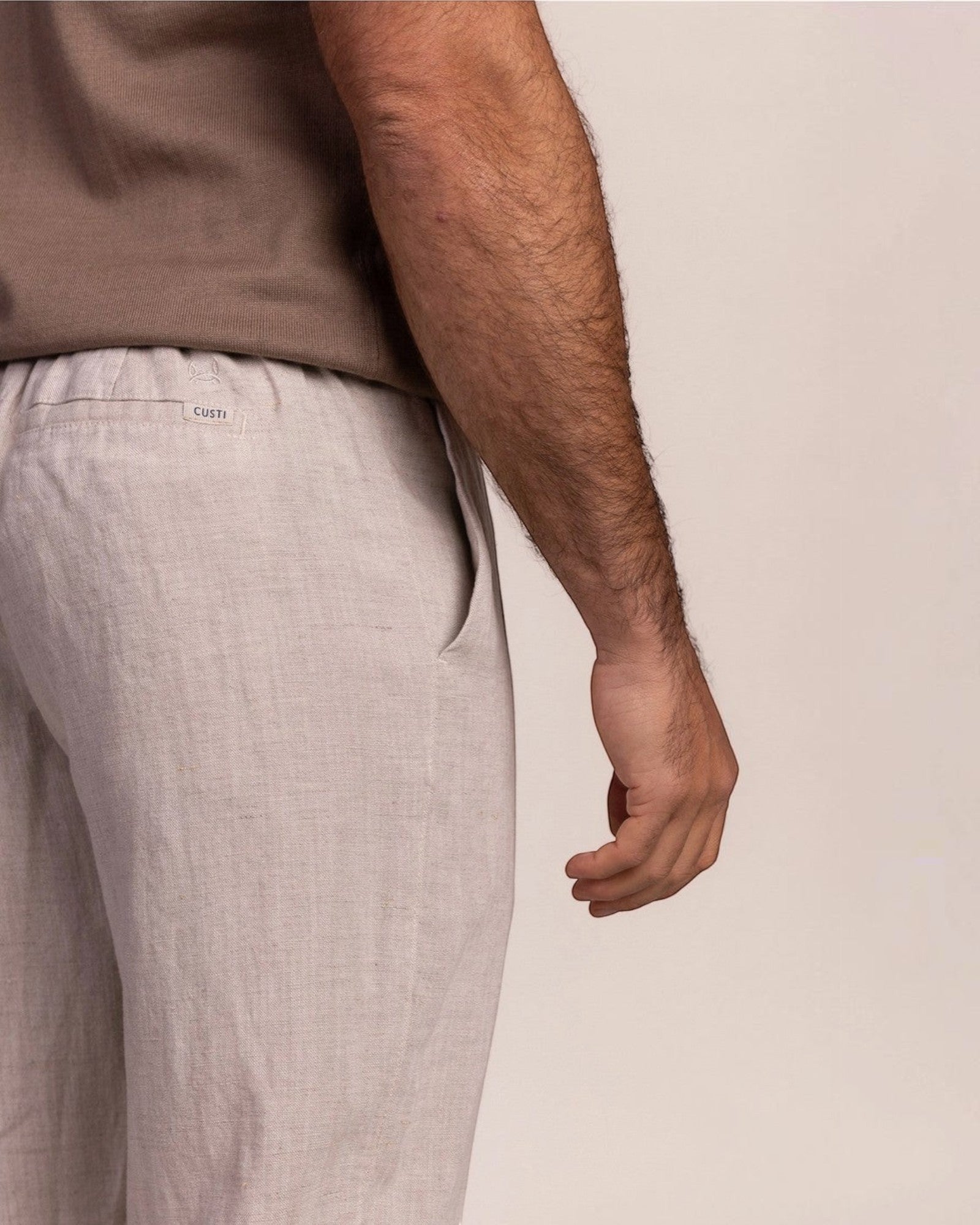 Pantalon en lin à plis beige — Custi Mikelo