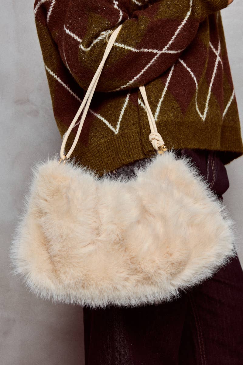 Sac en fausse fourrure