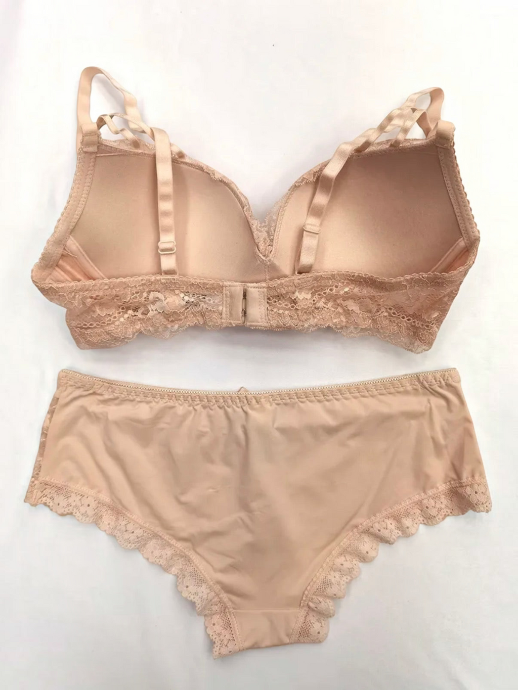BROCK BELLE COM'ELLE beige lingerie set with lace trim bra and matching panty in stretch polyamide fabric