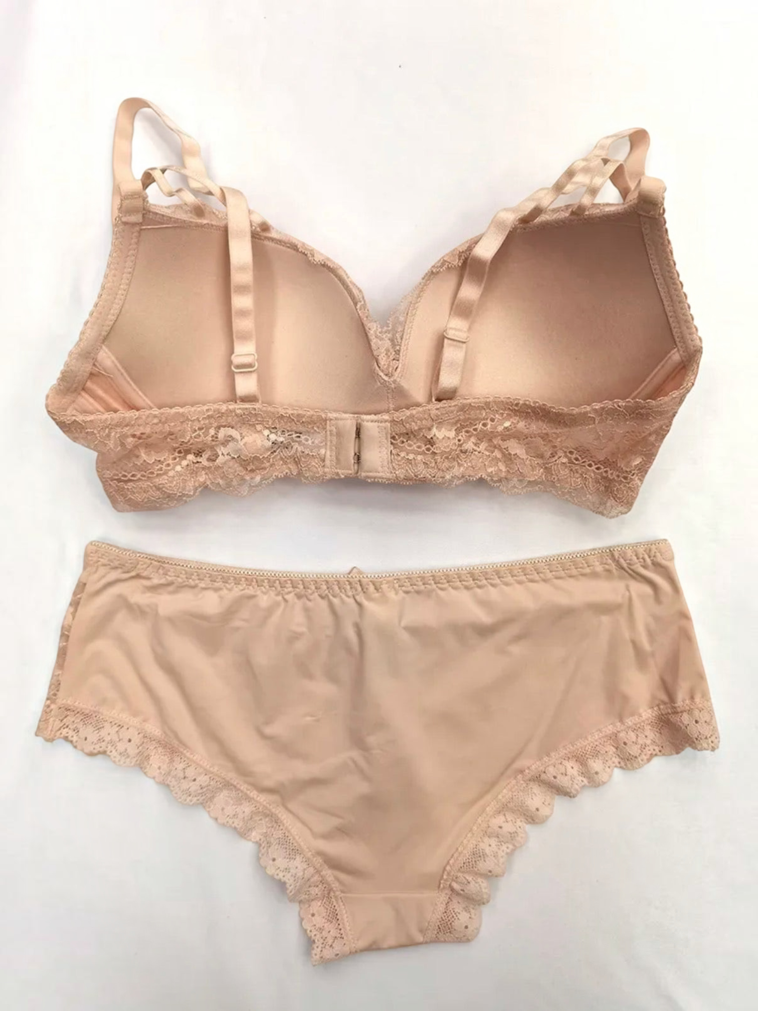 BROCK BELLE COM'ELLE beige lingerie set with lace trim bra and matching panty in stretch polyamide fabric