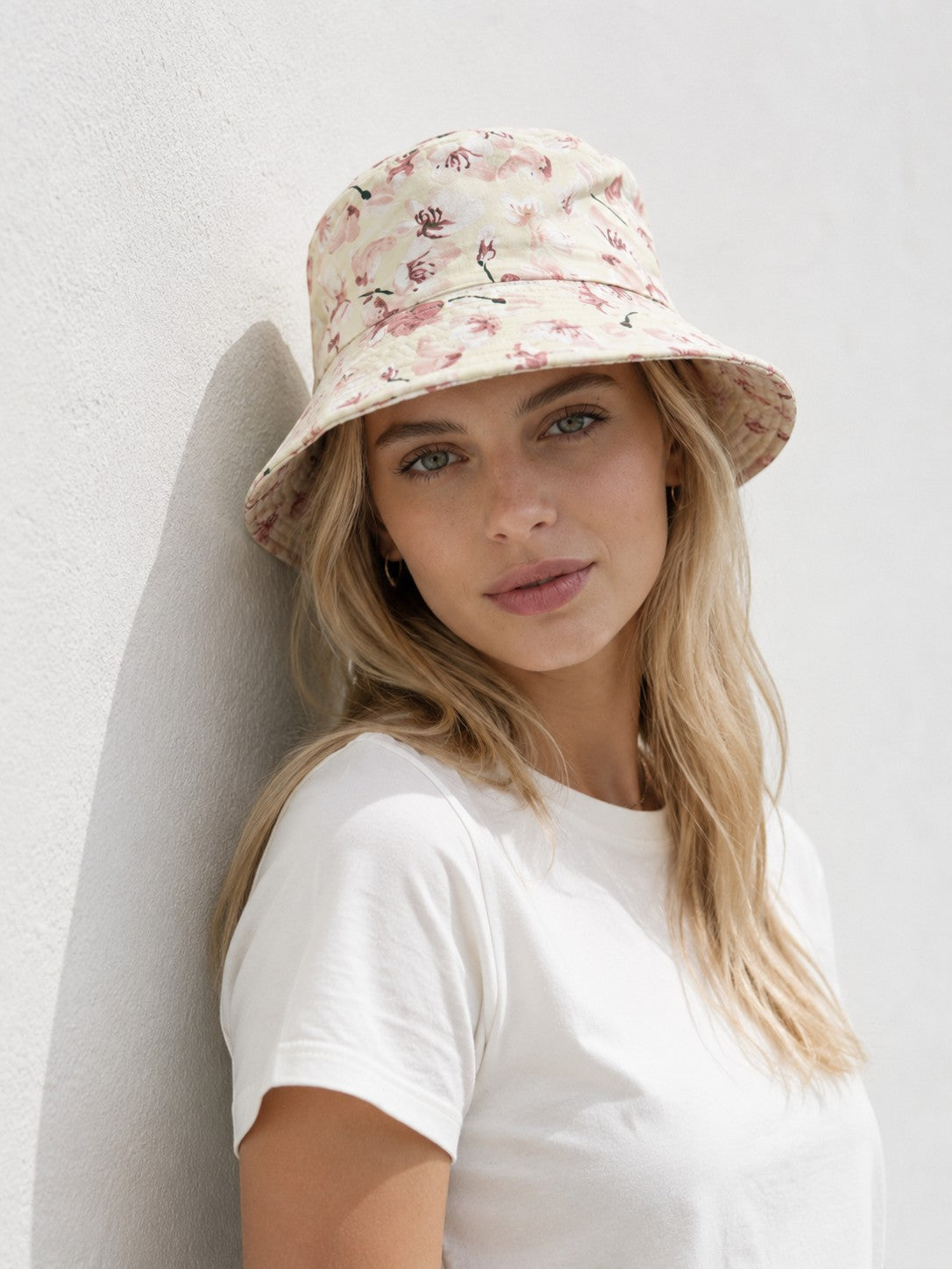 Bob LINETA  motif fleur de cerisier, léger et confortable, imprimé floral rose et crème.