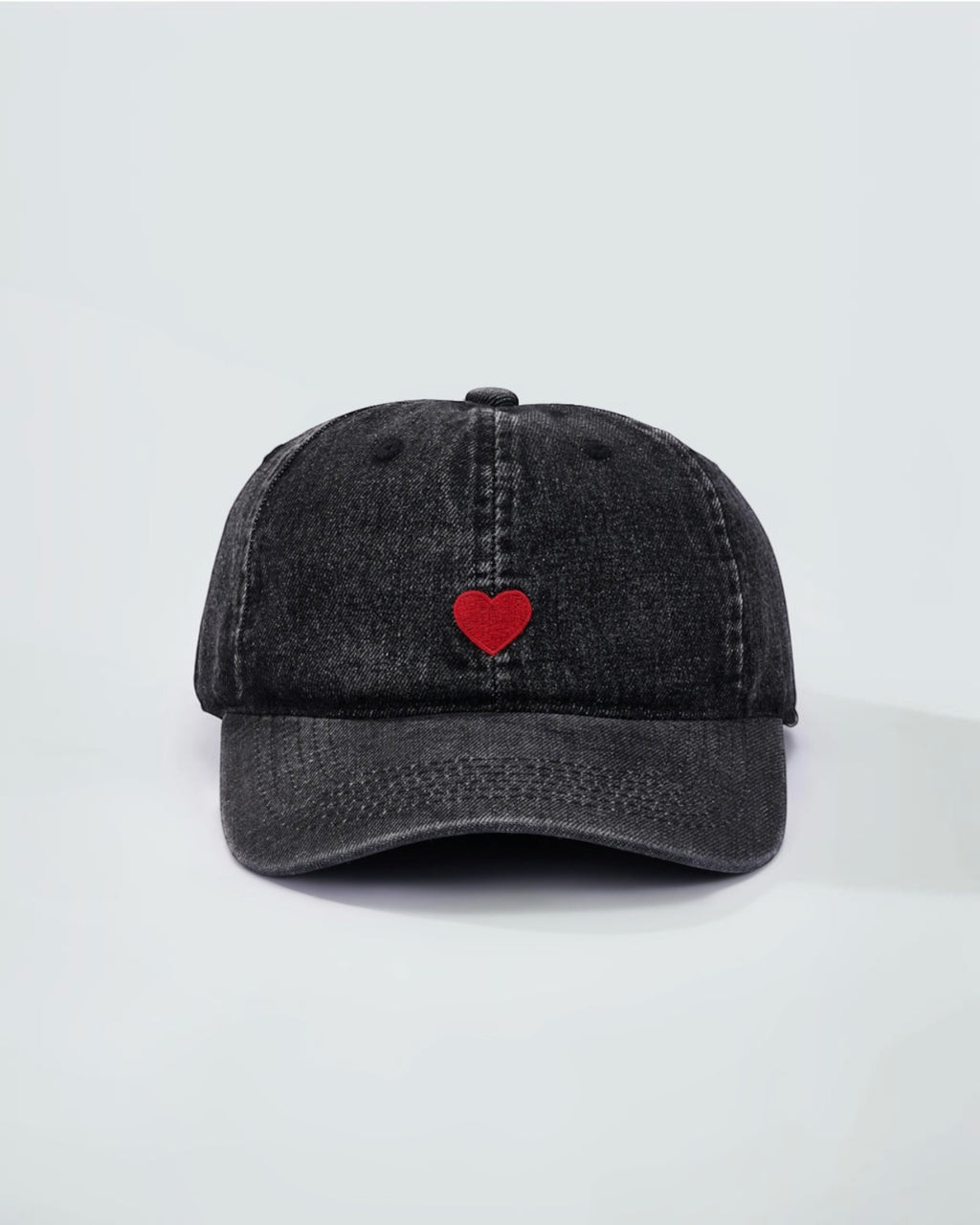 Casquette en coton avec broderie coeur - Accessoires - ÉLINE L'ATELIER