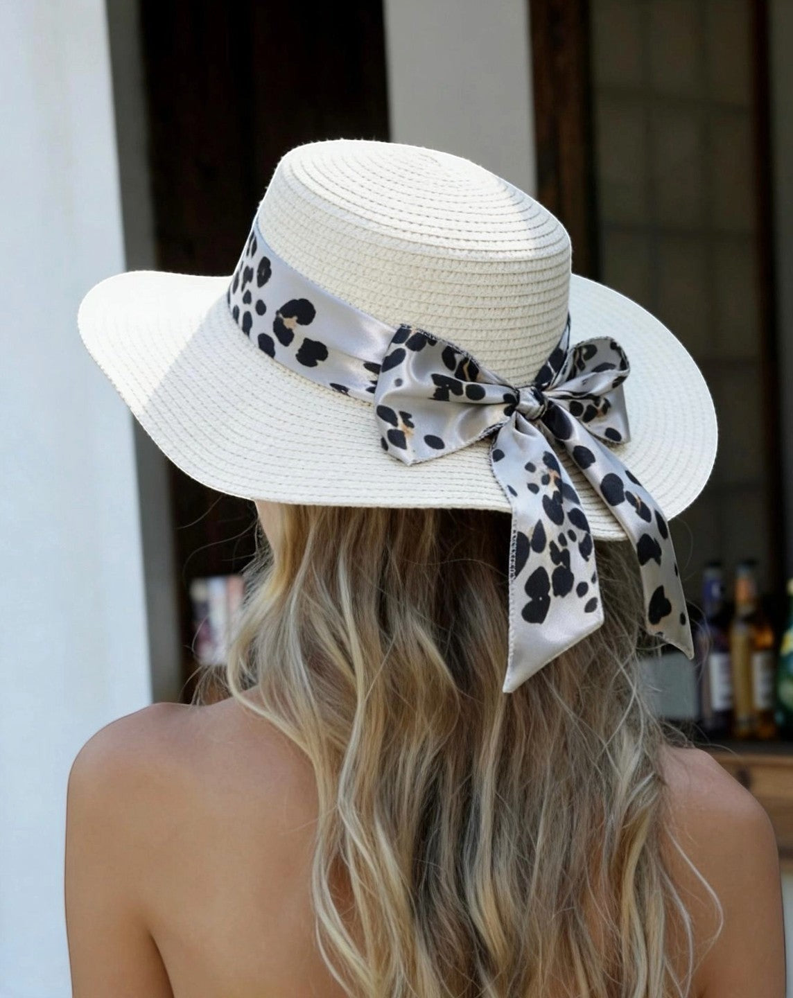 Chapeau d'été en paille imitation blanc avec ruban léopard et nœud, léger et respirant