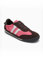 BROCK JOIA vintage style running sneakers in pink and dark brown with white side stripes and a comfortable sole.