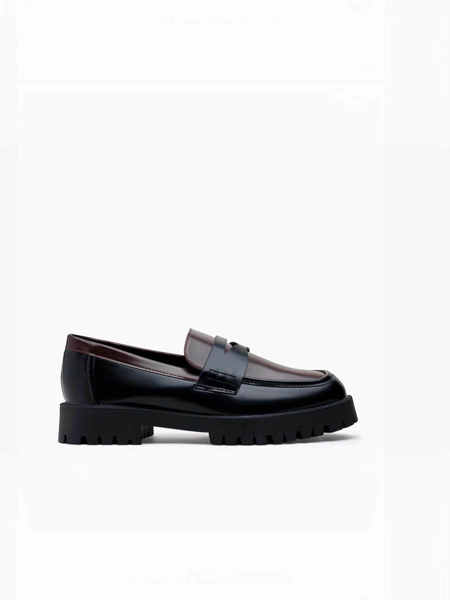 BROCK LADY GLORY two-tone chunky loafers in black and brown faux leather with a thick lug sole and penny strap