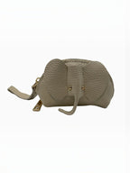 Porte-monnaie BROCK en cuir de vachette beige texturé façon éléphant, fabriqué à la main en Italie.