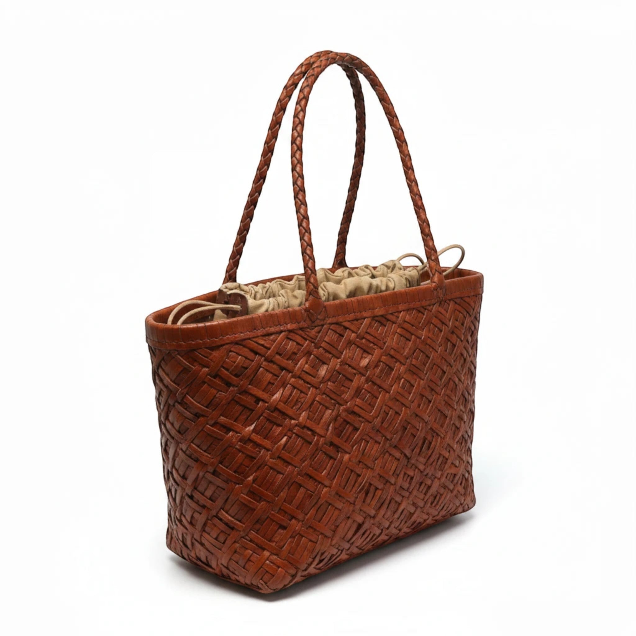Sac shopping BROCK LOUISA LEE en cuir marron tressé avec anses tressées et doublure intérieure beige
