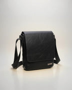 Sacoche homme Gallantry en cuir synthétique noir, bandoulière réglable, idéal pour le travail ou les sorties.