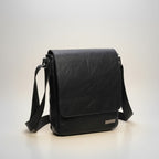 Sacoche homme Gallantry en cuir synthétique noir, bandoulière réglable, idéal pour le travail ou les sorties.