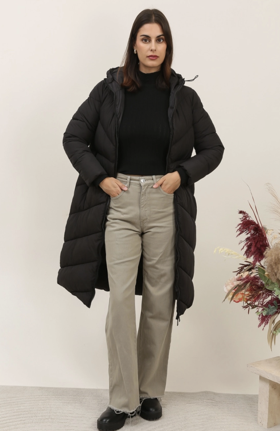 Doudoune Mi-Longue à Capuche Matelassée Chevron Attrait Paris