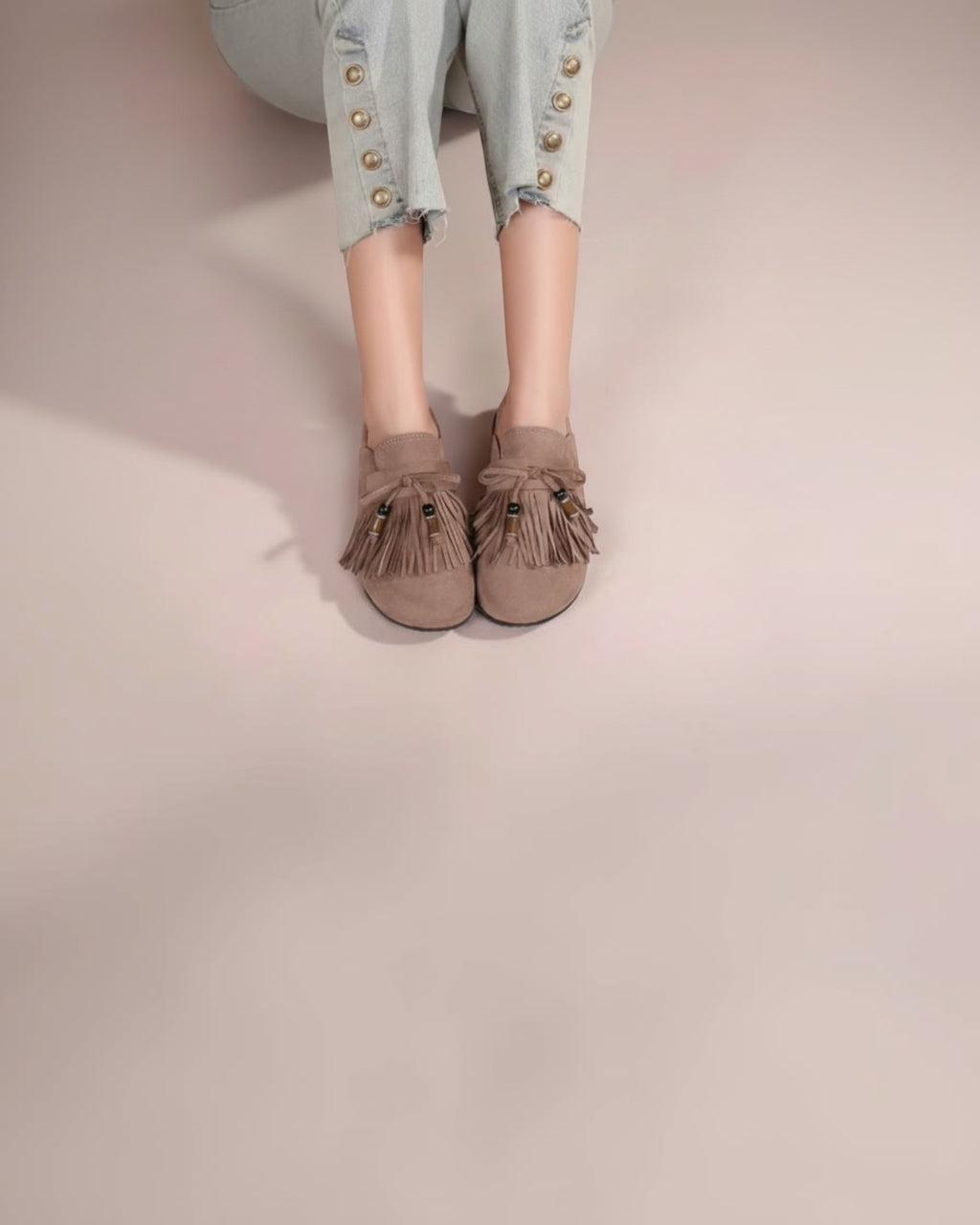Mules Suédine Bride Franges Pompons Perlés Semelle Effet Bois – Cink-me