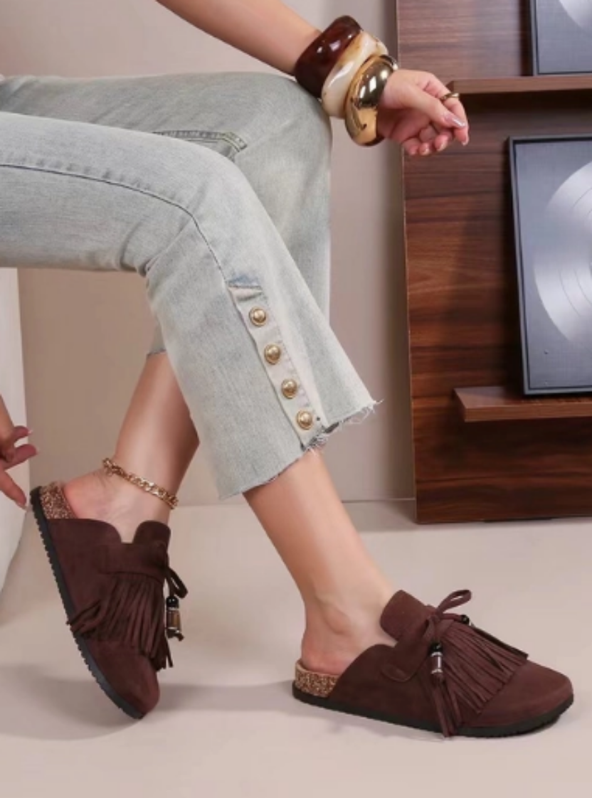 Mules Suédine Bride Franges Pompons Perlés Semelle Effet Bois – Cink-me - Chaussure Femme - Cink-me