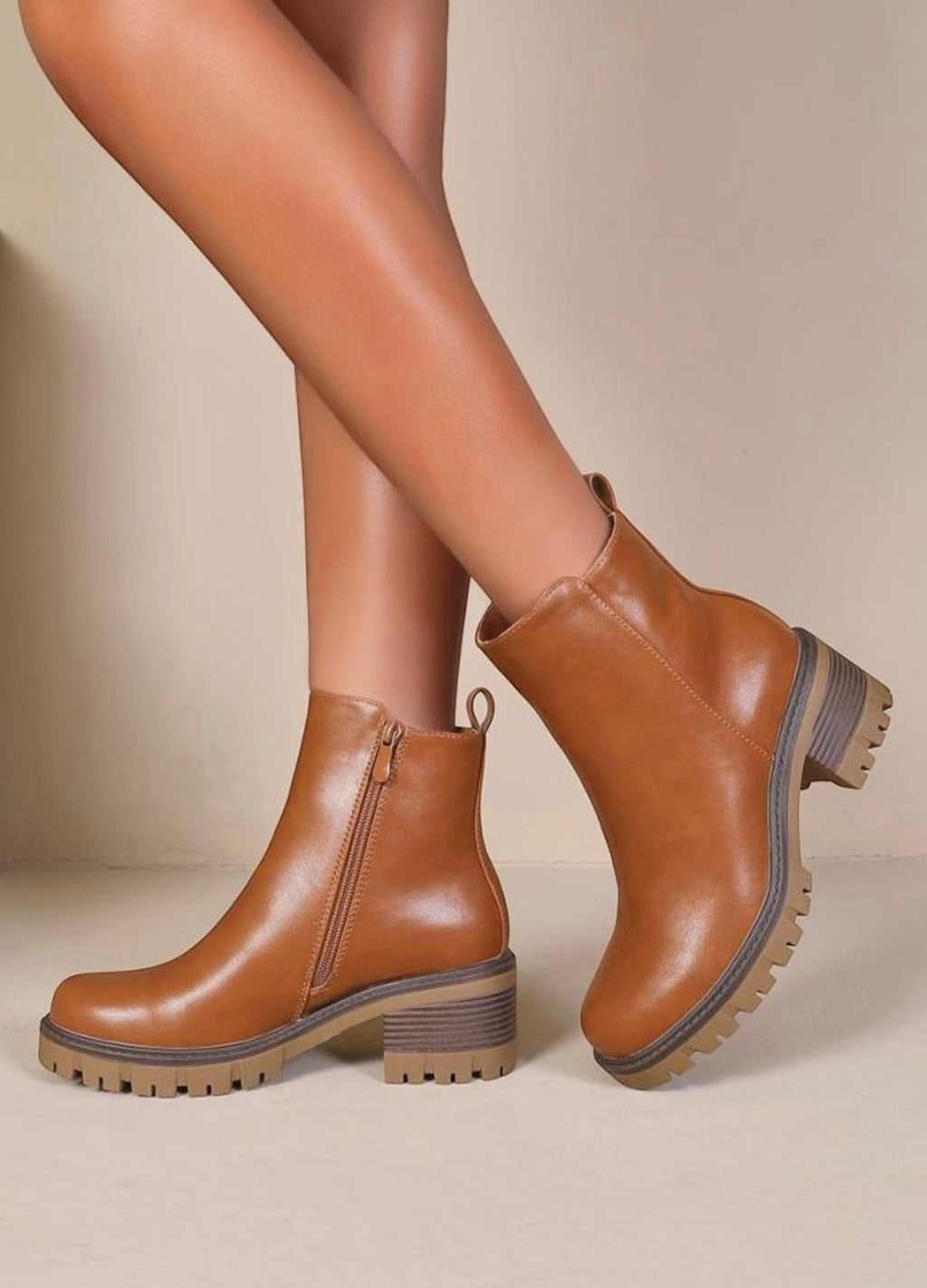 Bottine Talon Bloc Semelle Épaisse Simili-Cuir – Joia Paris - Chaussure Femme - Joia Paris