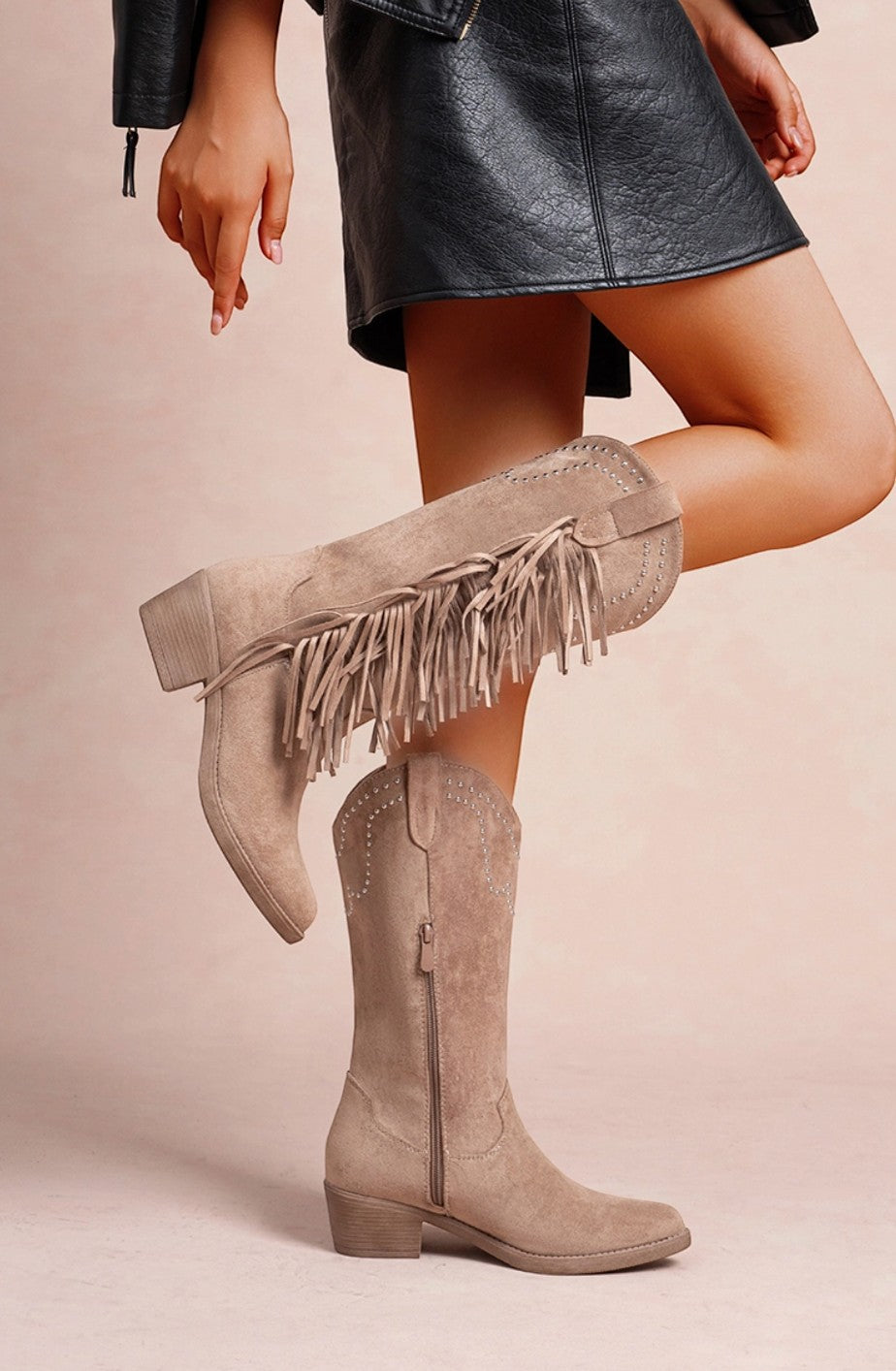 Bottines Frangées Esprit Bohème Clous Métalliques – LADY GLORY - Chaussure Femme - LADY GLORY