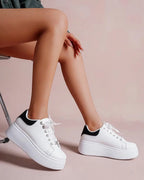 Sneakers Plateforme Perlées Détails Chaîne Métallique  LADY GLORY