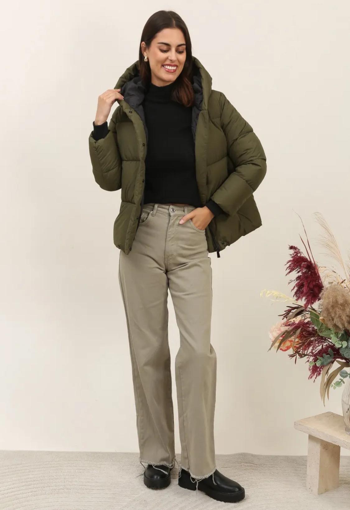 Doudoune courte capuche bord côtes Attrait Paris