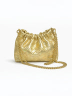 Sac à main. LOUISA LEE en cuir de vachette irisé doré avec effet matelassé et bandoulière chaîne élégante