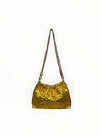 Sac à main  LOUISA LEE en cuir de vachette irisé doré avec effet plissé et bandoulière chaîne élégante