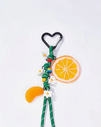Porte-clés fantaisie avec breloques fruitées et florales - Accessoires - ÉLINE L'ATELIER
