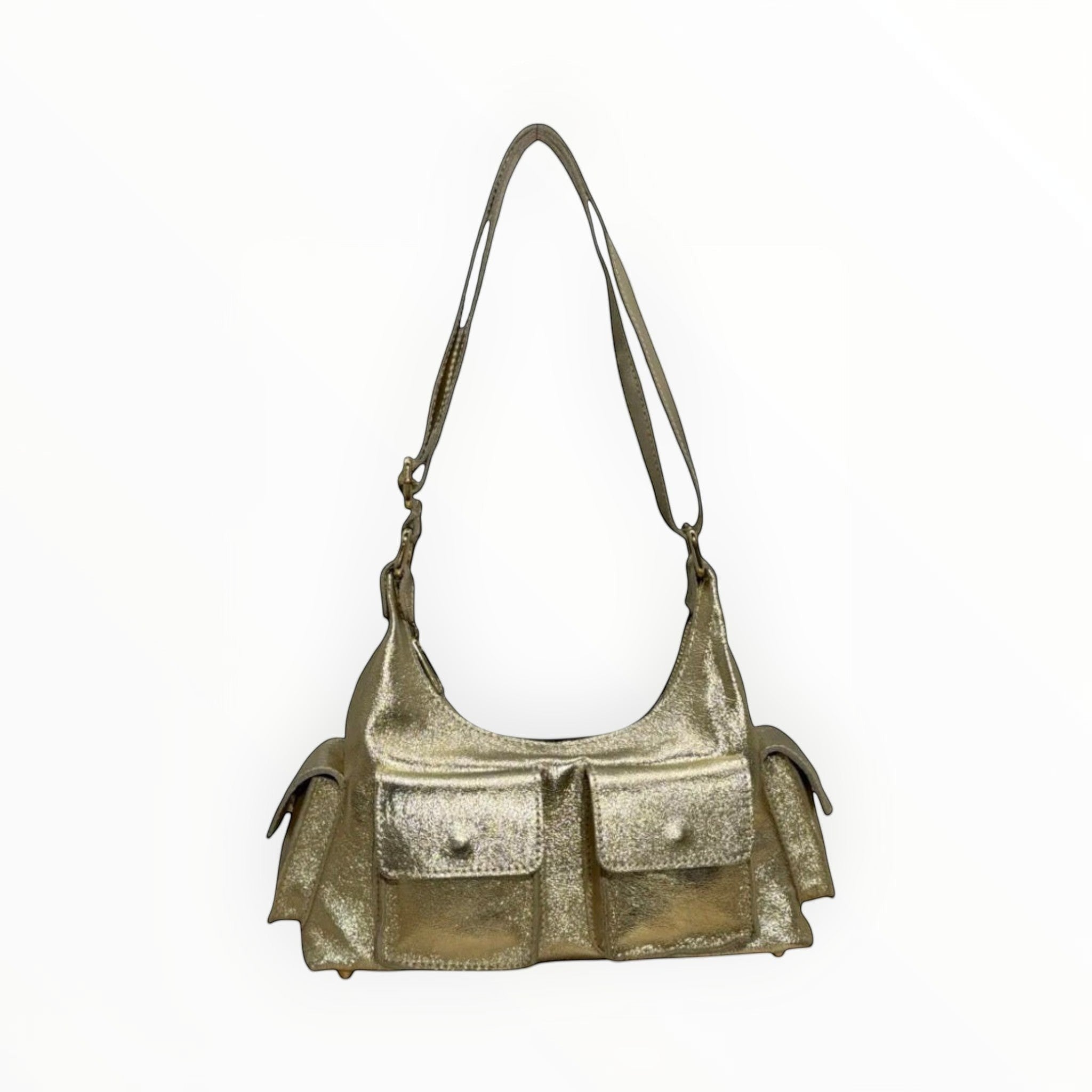 Sac bandoulière femme en cuir métallisé doré avec deux poches plaquées avant.