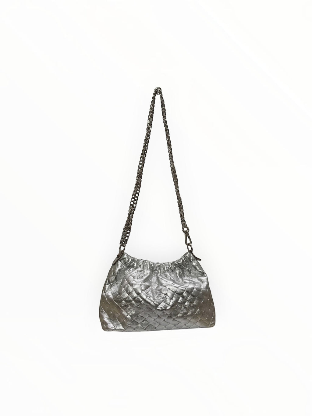 Sac bandoulière LOUISA LEE en cuir de vachette irisé argenté avec effet matelassé et chaîne métallique