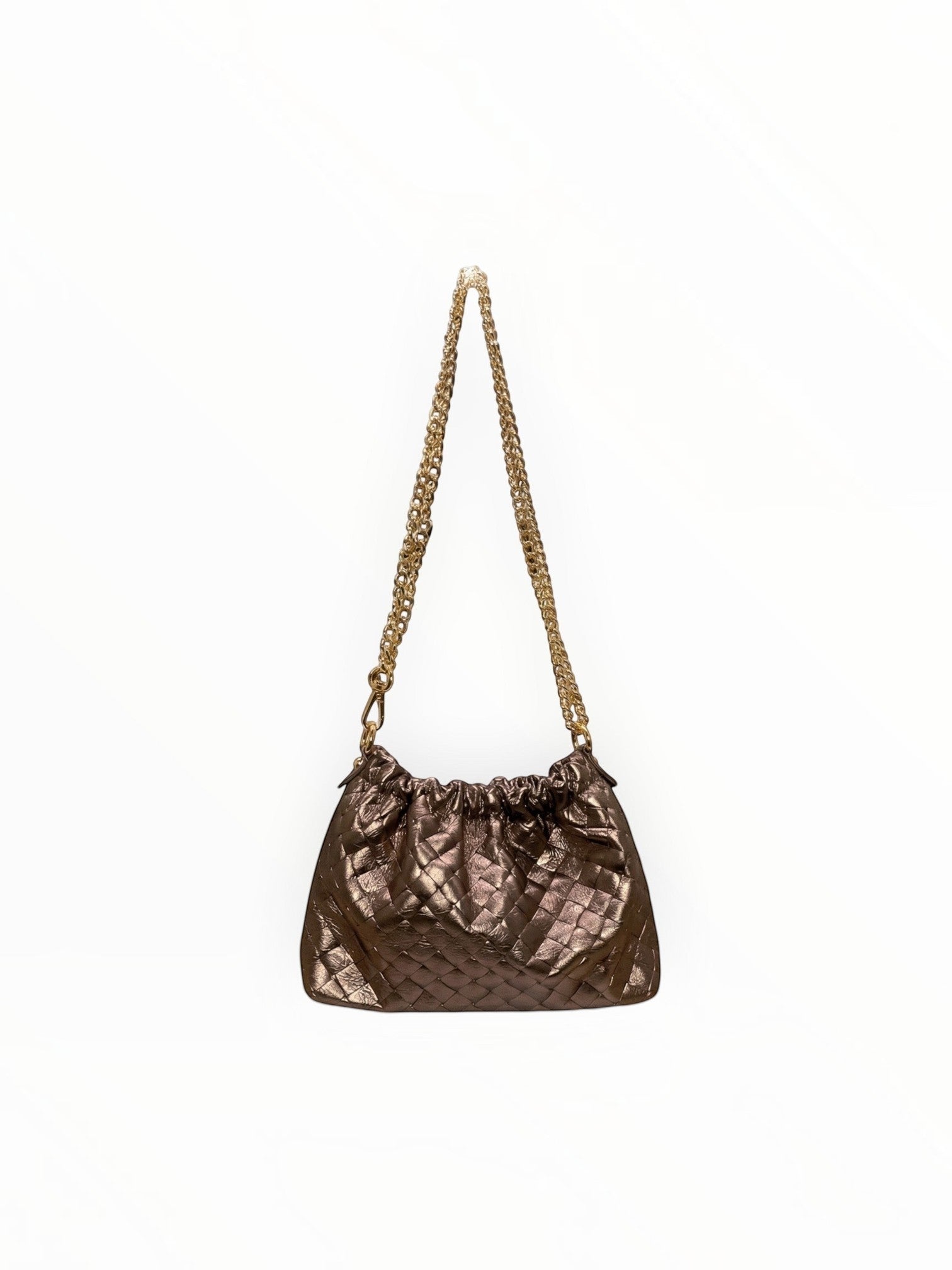 Sac à main LOUISA LEE en cuir de vachette irisé bronze avec effet plissé et bandoulière chaîne dorée