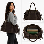 Sac à main  LOUISA LEE Gilia en cuir suédé marron, grand format 16 pouces avec finitions dorées porté épaule.