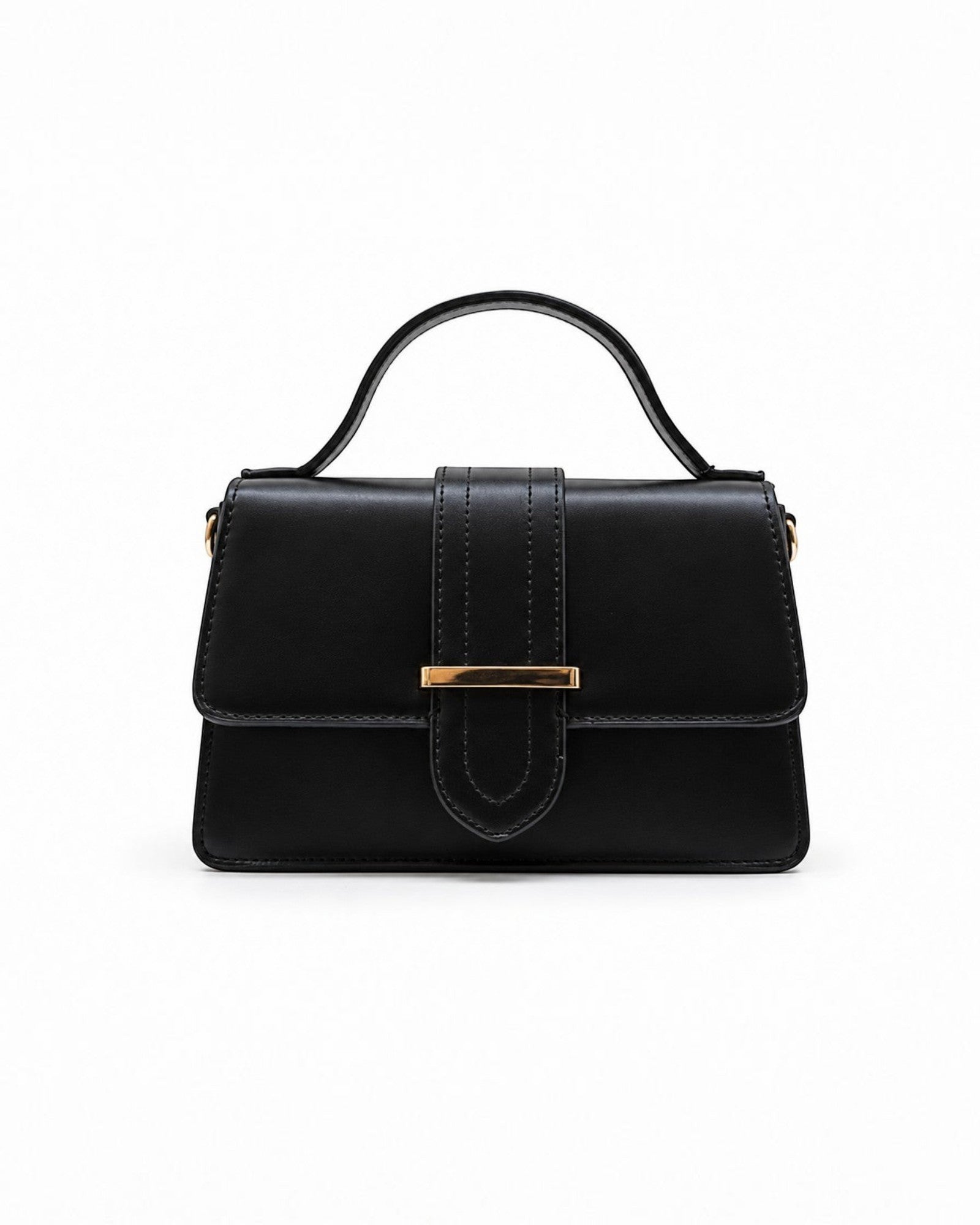 Sac à main structuré noir en cuir lisse avec fermoir à rabat doré et poignée supérieure.