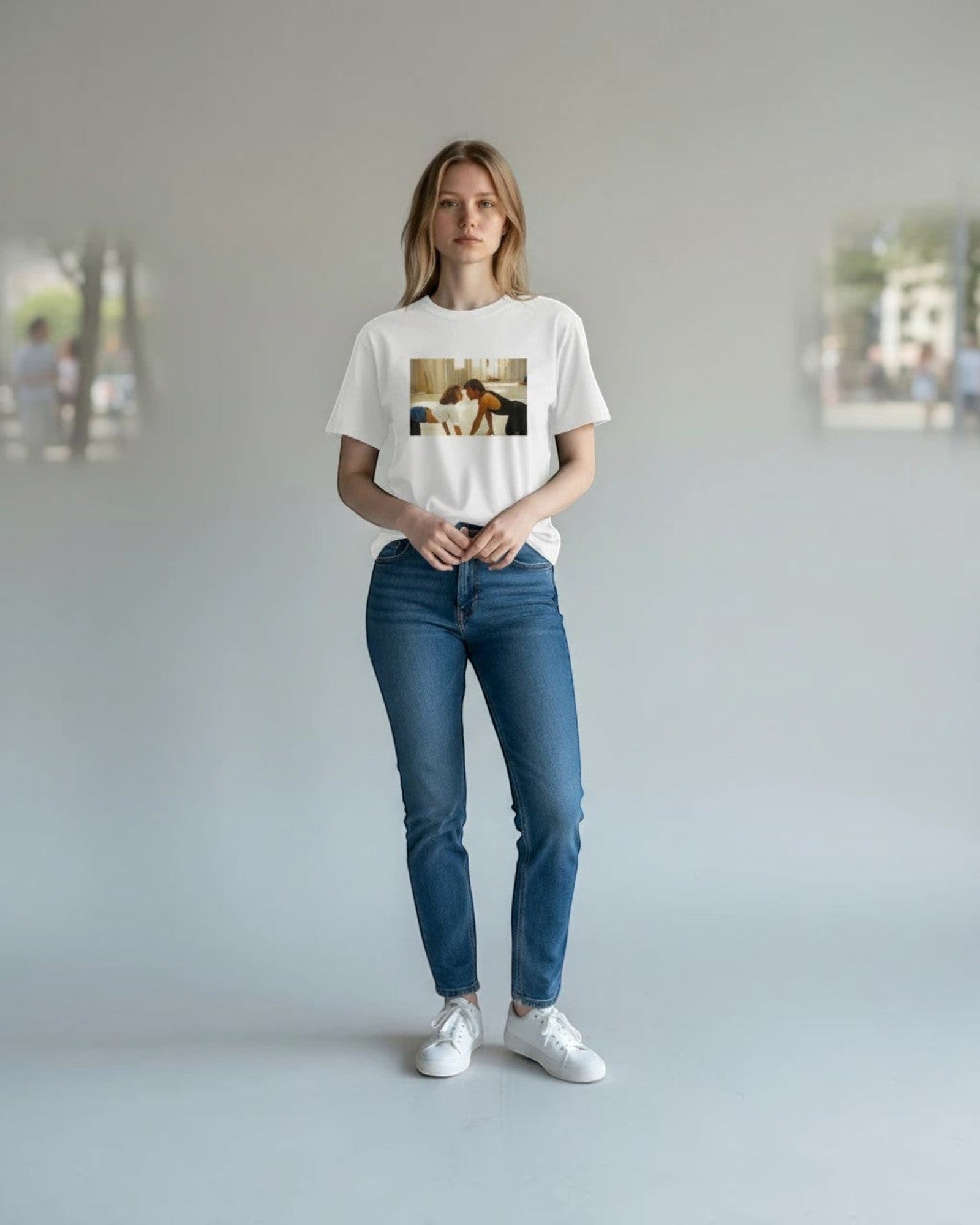 T-shirt blanc en coton biologique avec un imprimé graphique Dirty Dancing, col rond, manches courtes.